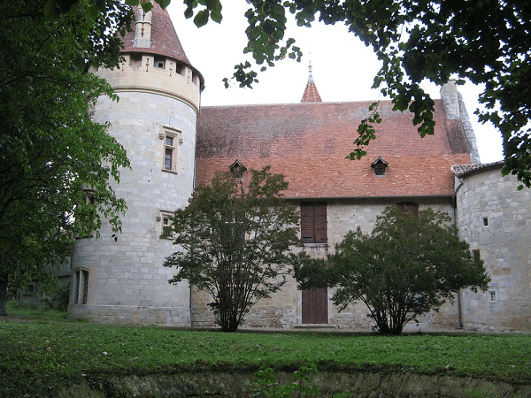 chateau de lectoure sejour en van amenage depuis toulouse dans le gers