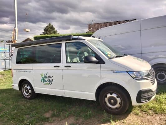 VOLKSWAGEN CALIFORNIA COAST T6.1 – 61000€ – CLERMONT FERRAND