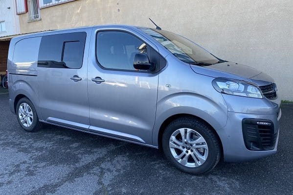 Opel Vivaro 145cv boite auto aménagé 3 places – 45900€ – TOULOUSE