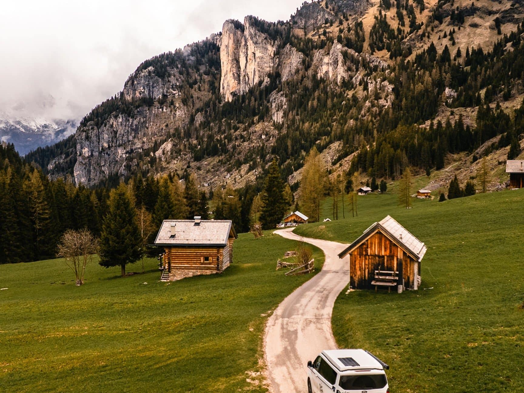 romain brunet panama van route montagne paysage nature